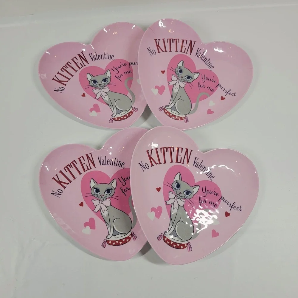 Pottery Barn Kids‎ Heart Shaped Kitten Plate 9